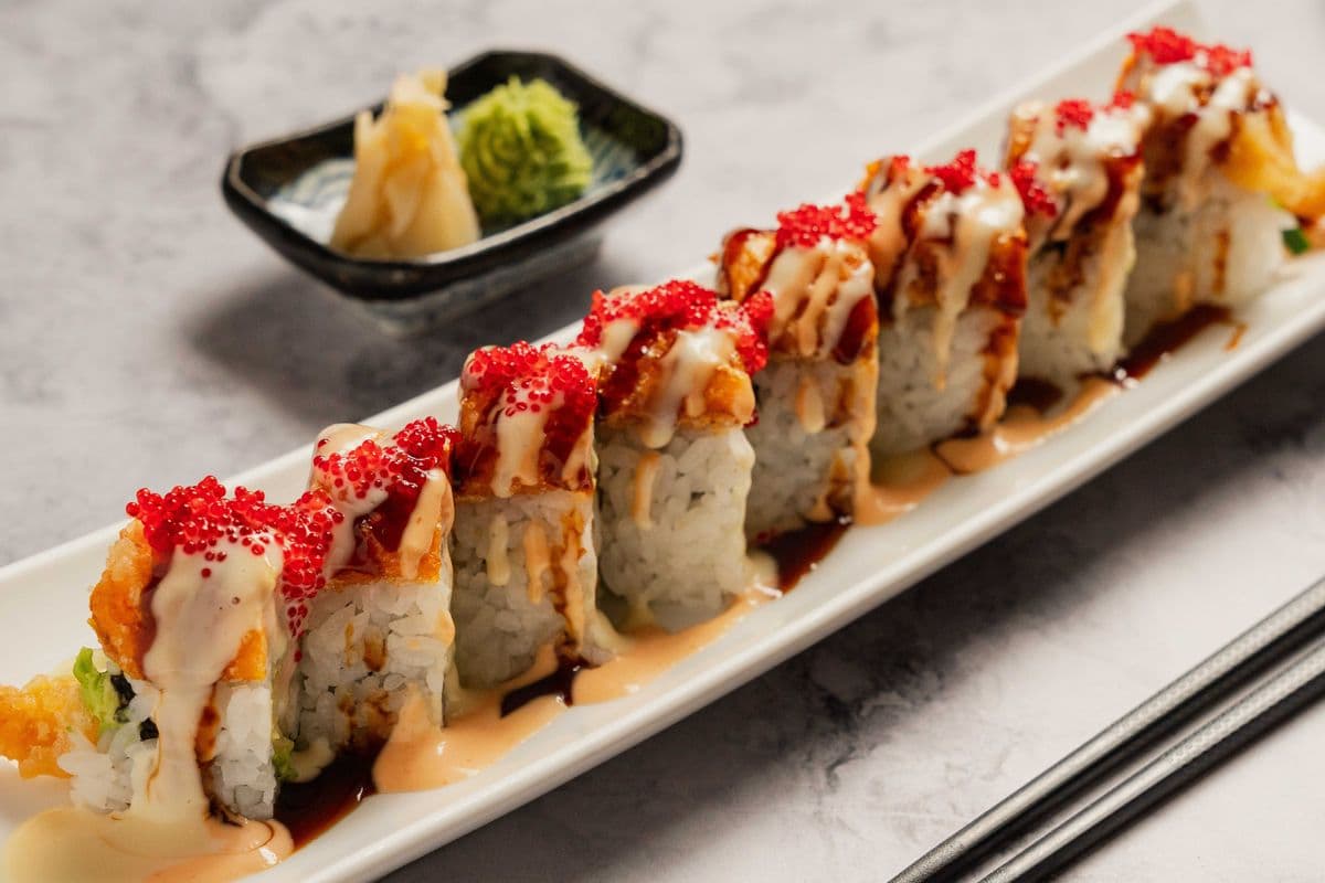 Yummy Yummy Roll (8 pcs)