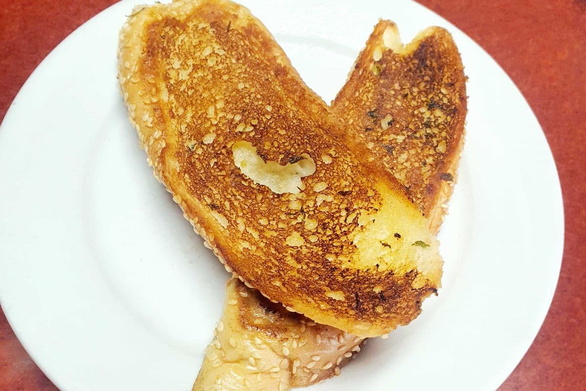 2 Slices of Garlic Bread