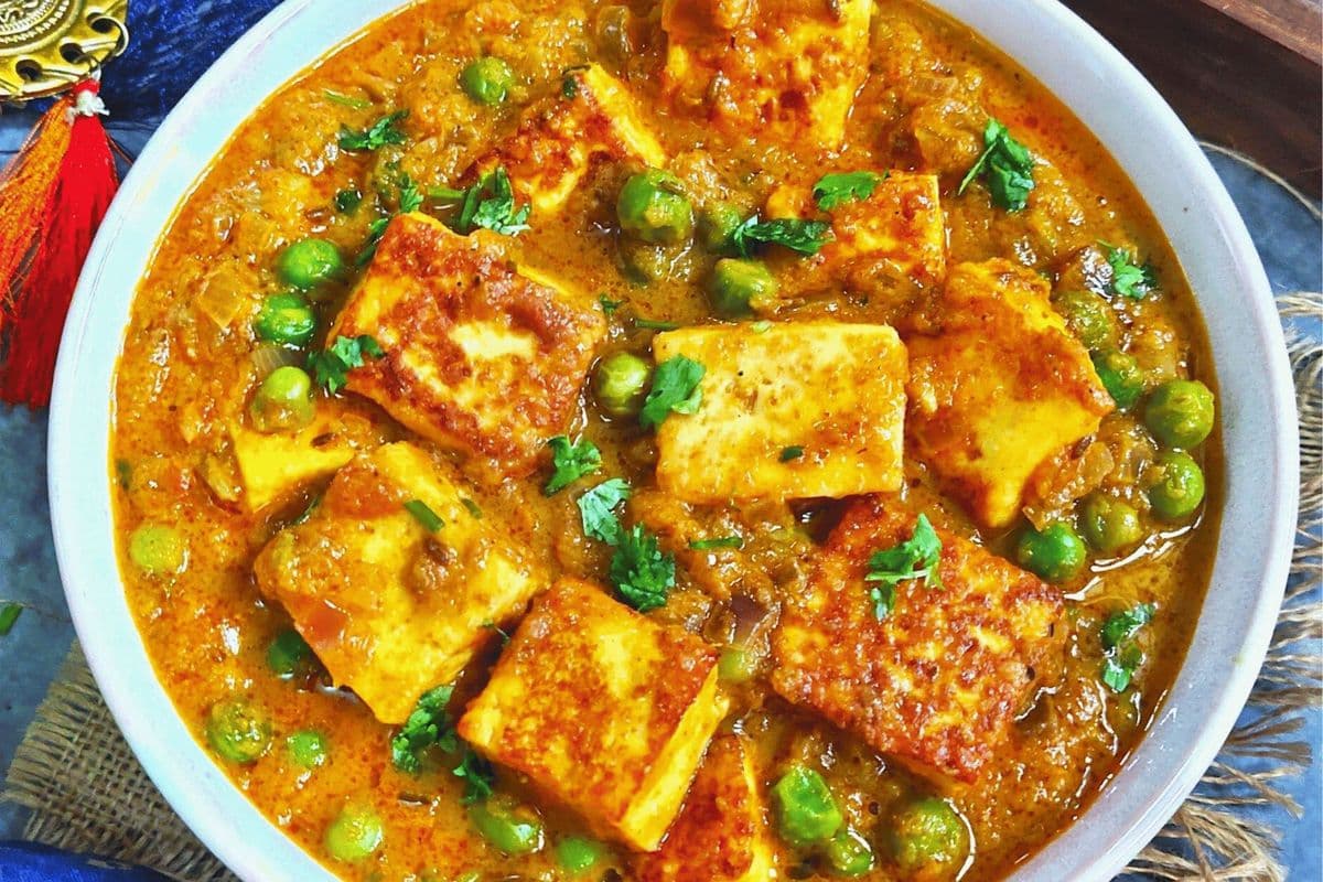Mattar Paneer