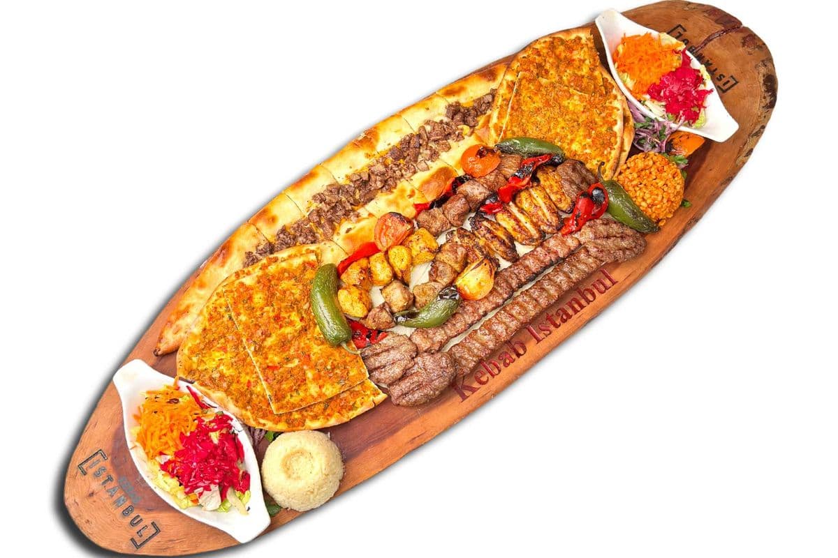 FAMILY MIXED KEBAB ( SERVES 4)