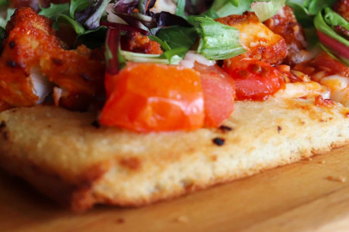 Buffalo Chicken Flat Bread