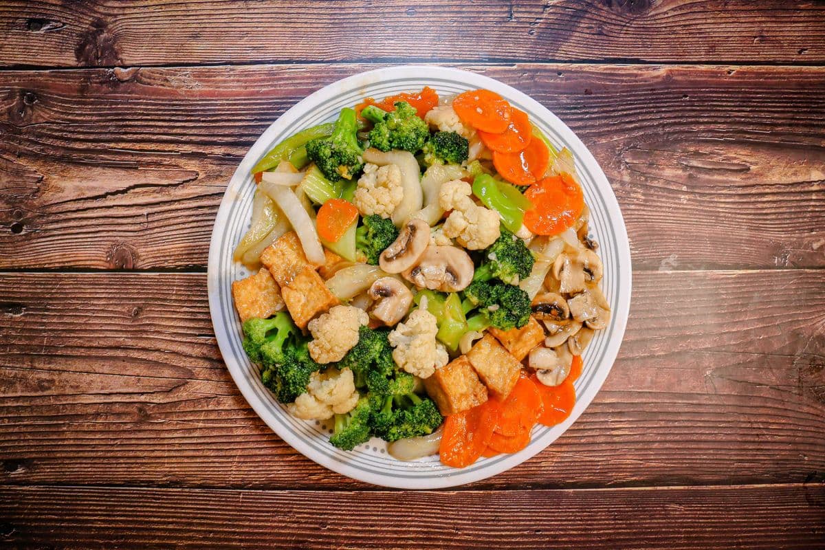 142. Stir Fry of Mixed Vegetables with Tofu