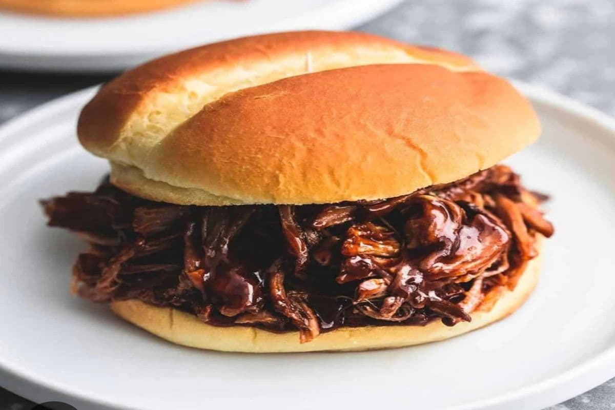 Pulled Pork Sandwich Combo