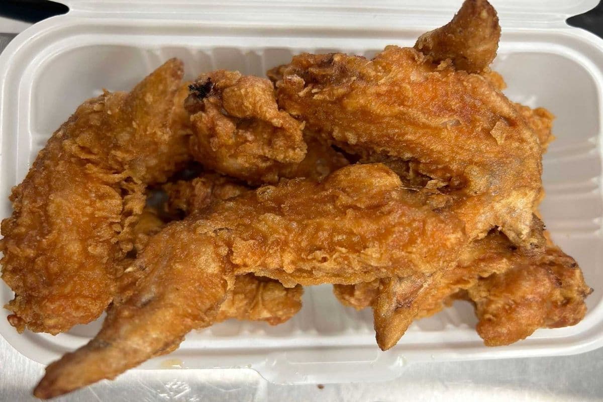 炸 雞 翅 Deep Fried Chicken Wings