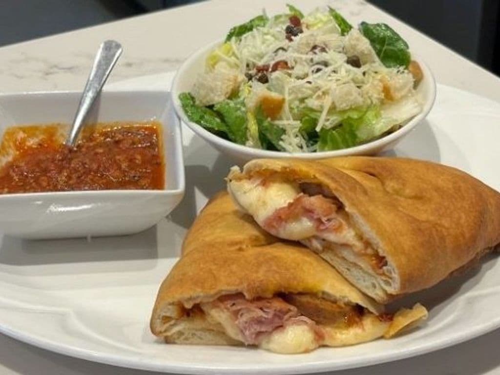 Stromboli Carne