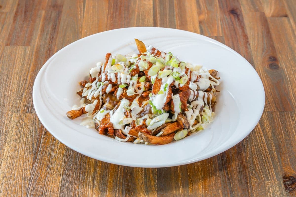 Buffalo Chicken Poutine