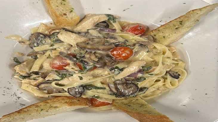 Rockefeller Chicken Fettucine