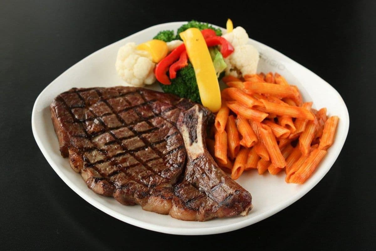 Bifteck Entrecôte (16 oz)