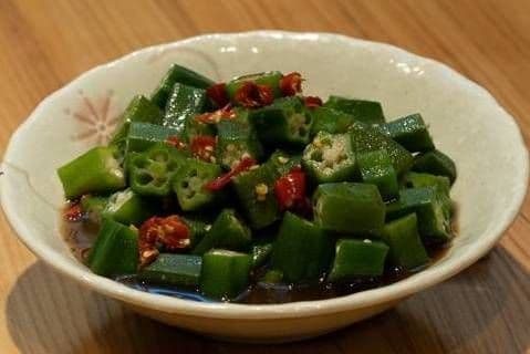 Okra Salad / 凉拌秋葵