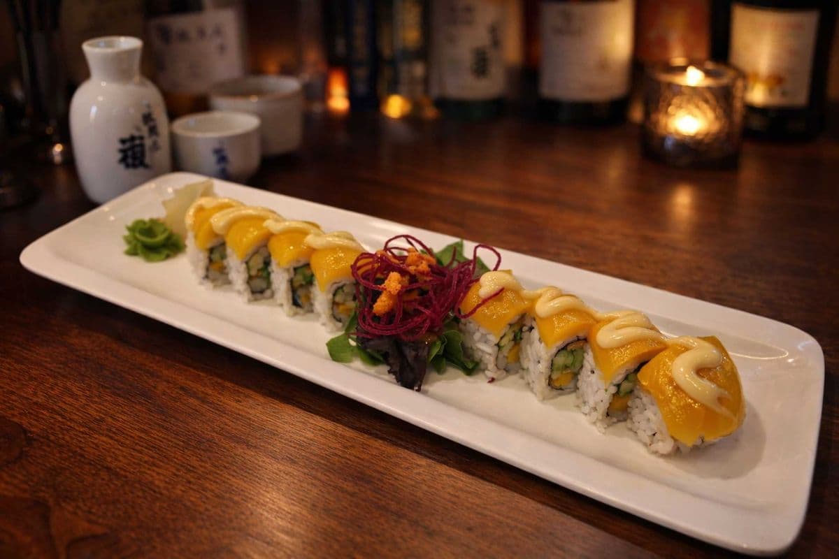 Mango Paradise Roll