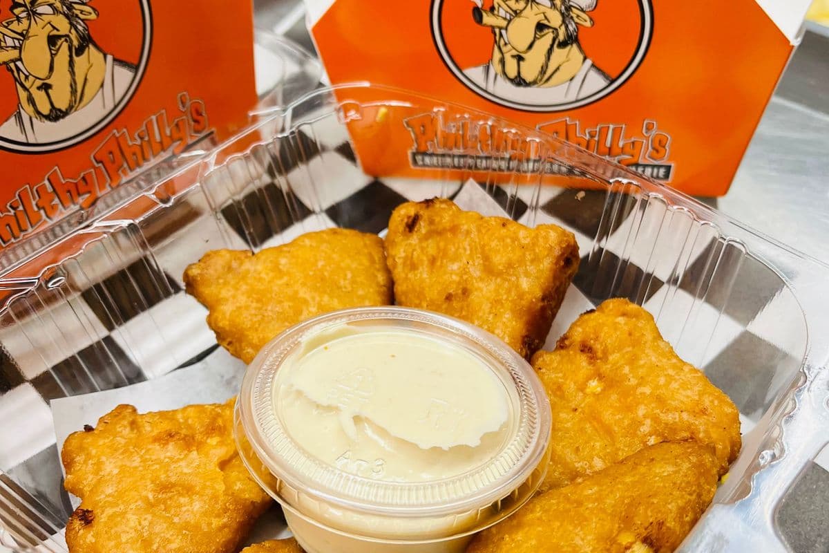 Mac 'N' Cheese Bites (6 Pieces)