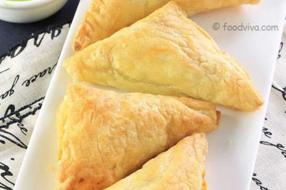 Pizza Puff Patty (1 pc)