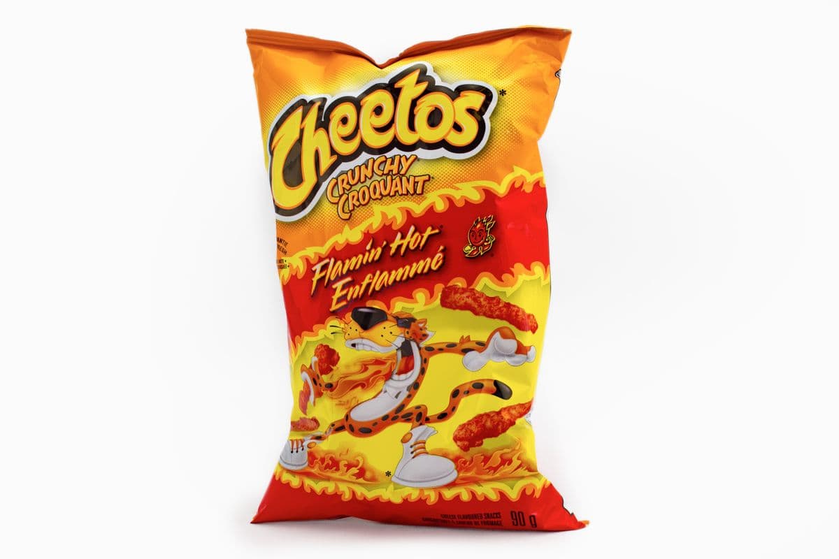 Cheetos Crunchy Flamin' Hot (90g)