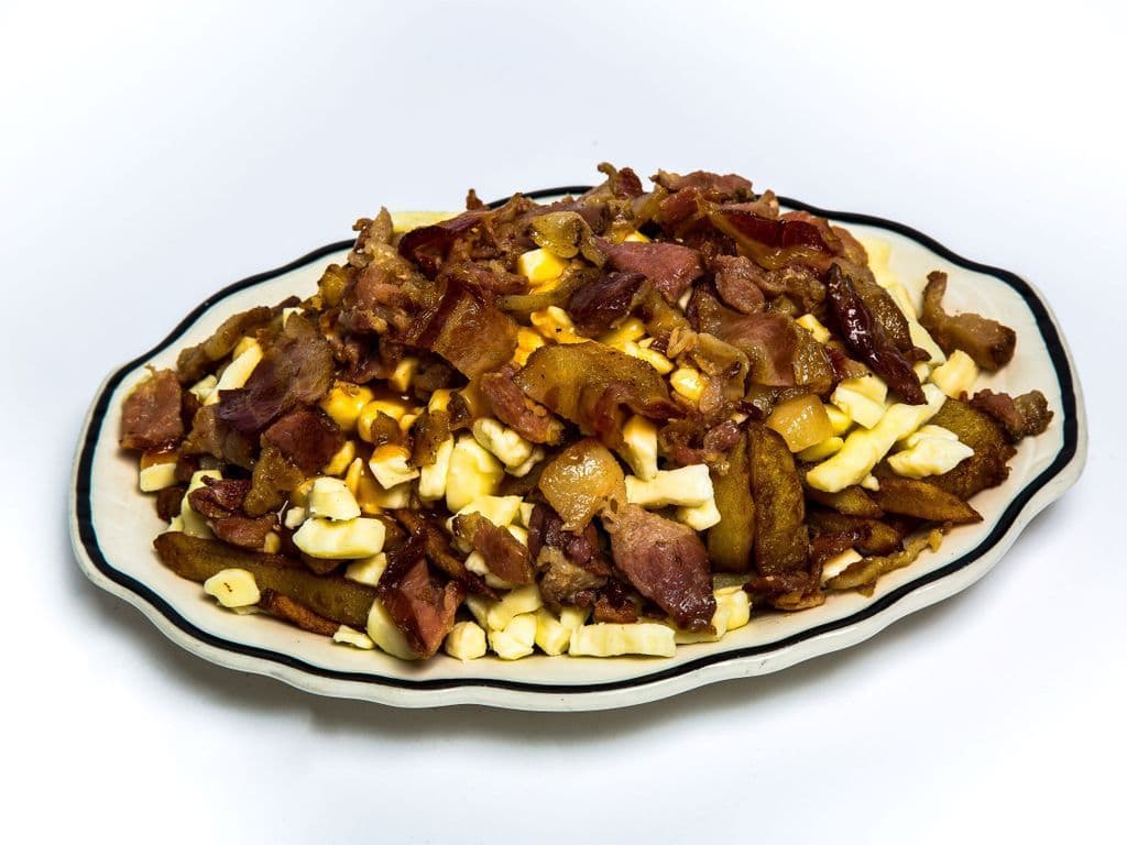 Petite poutine au bacon / Small Bacon Poutine