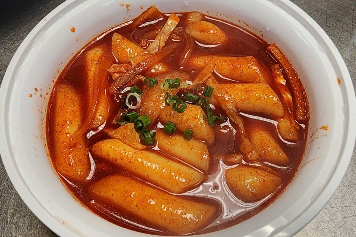 Tteokbokki (떡볶이)
