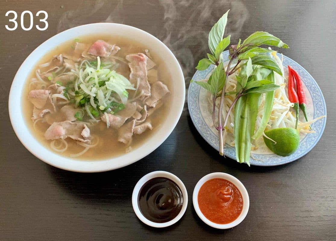 303. Pho Tai