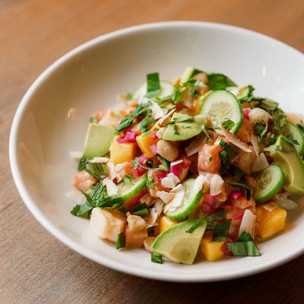 SALMON POKE BOWL (*)