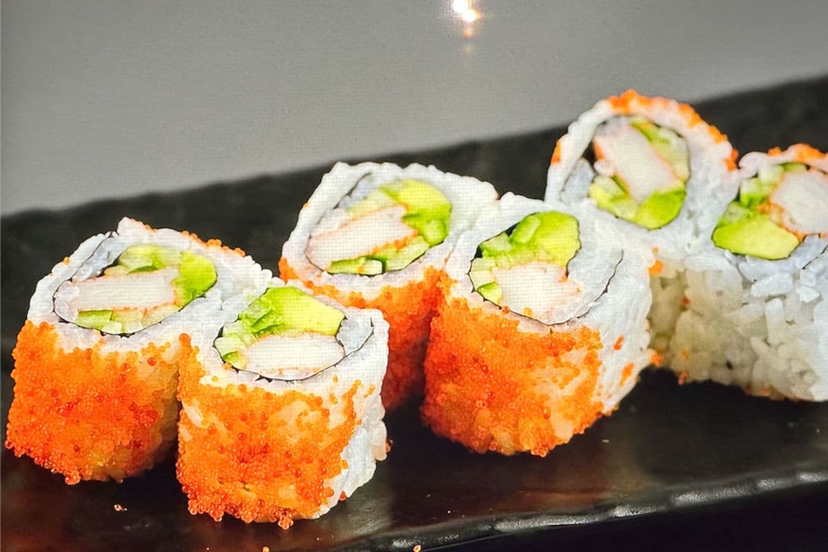 California Maki (6 pcs)