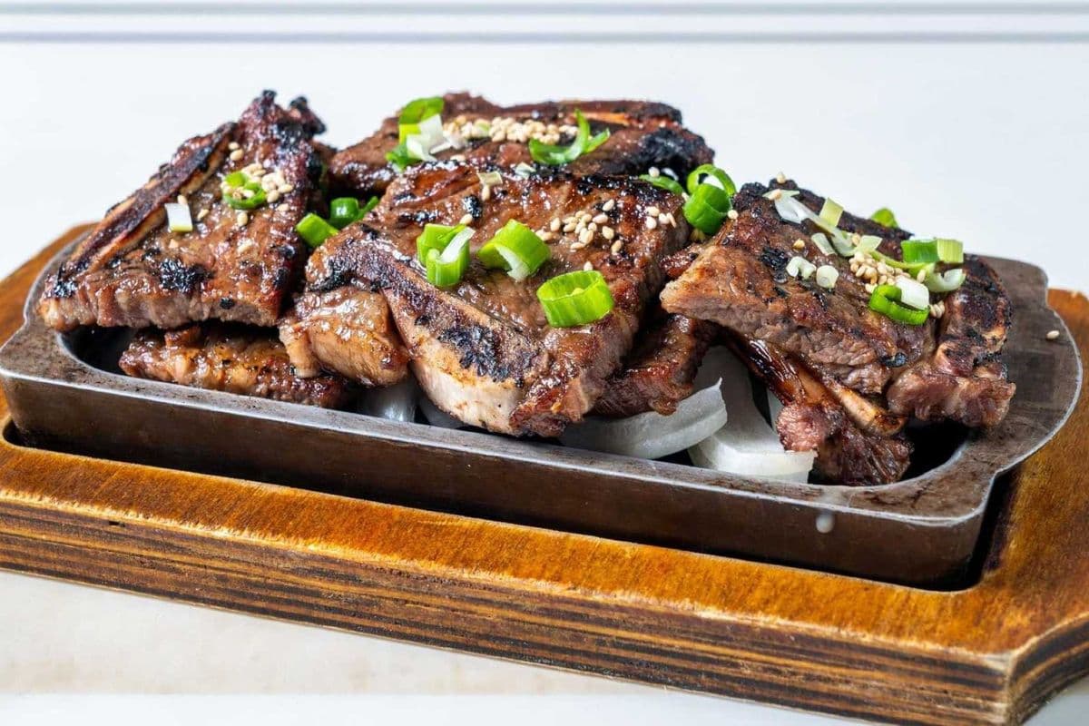 S6. L.A Galbi (L.A 갈비)