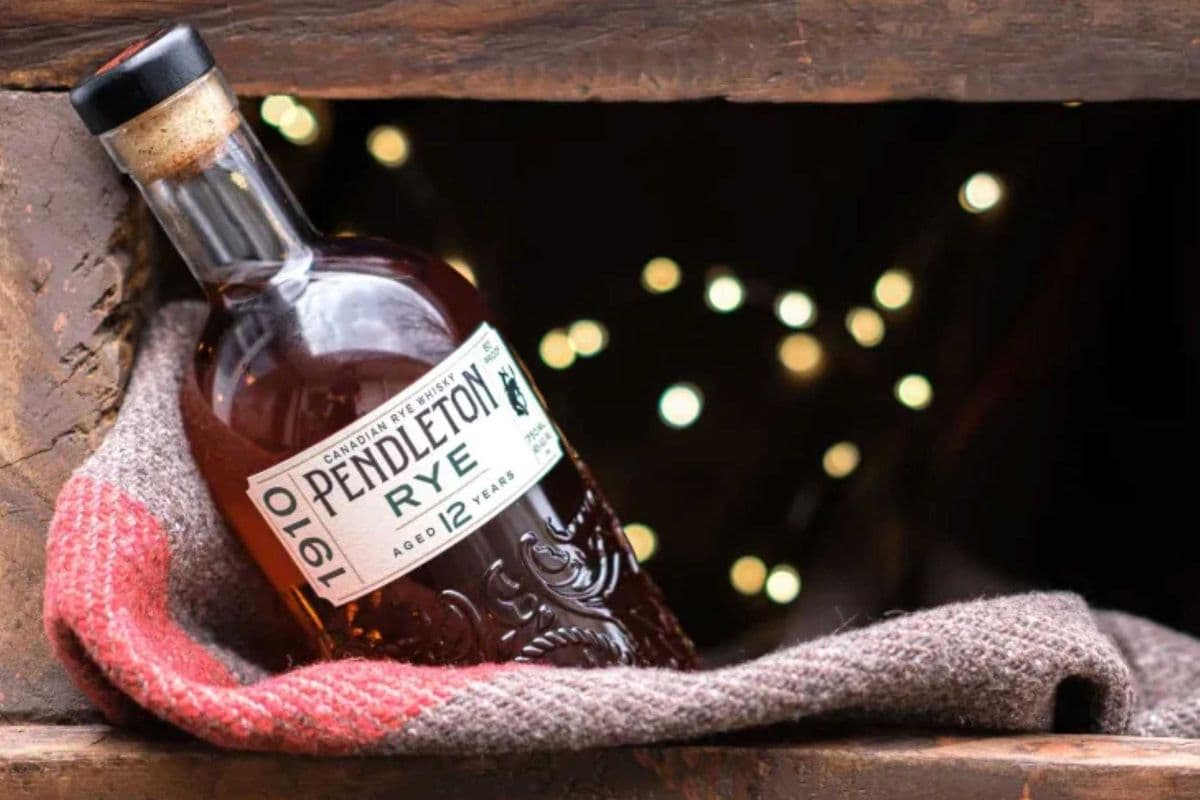 Pendleton 1910 Whisky- 12 Year Old (750 ml) (1 x 750ML)