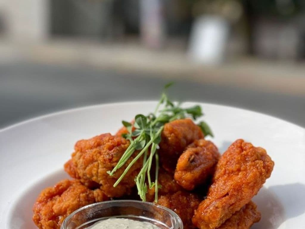 Fernwood Chicken Wings