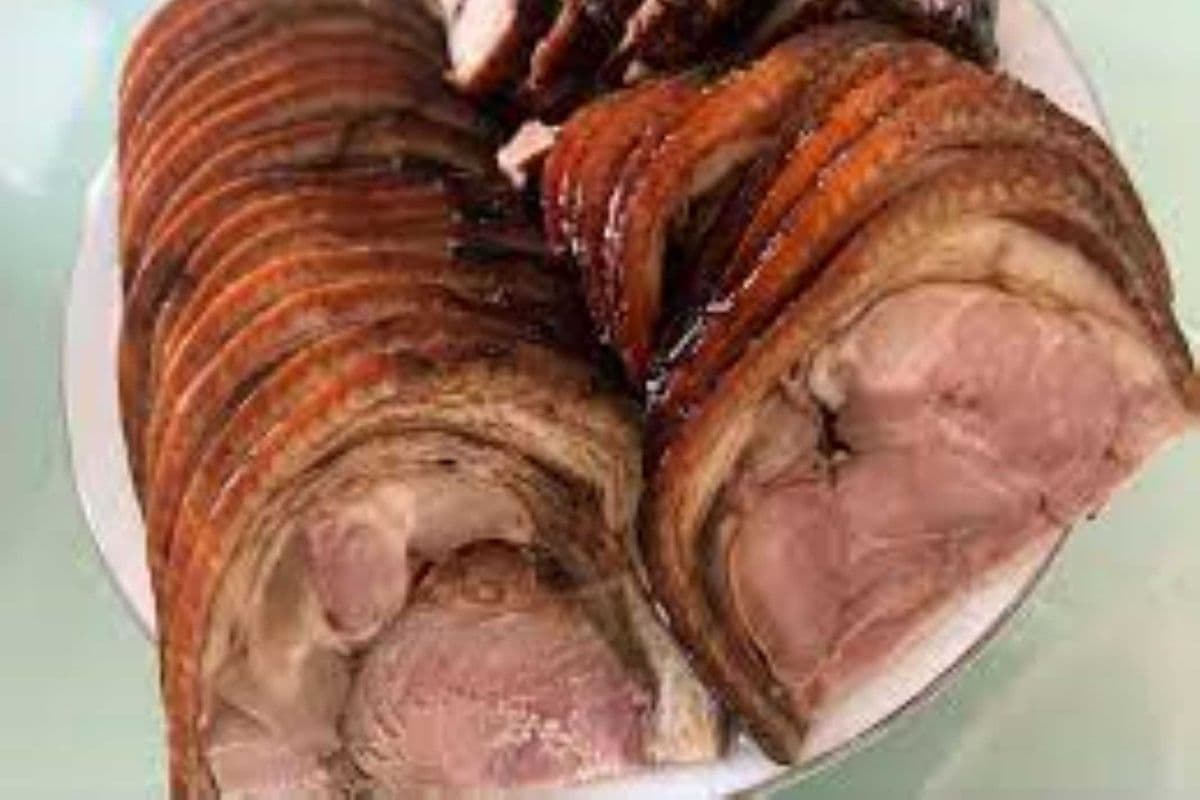 Stewed Pork Leg (酱肘子)