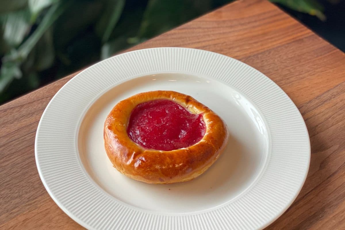 Vatrushka with Strawberry and Rhubarb