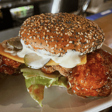 Gluten Free Nashville chicken sandwich / Gluten Free Nashville chicken sandwich
