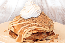 Apple Crumble Cinnamon Pancakes