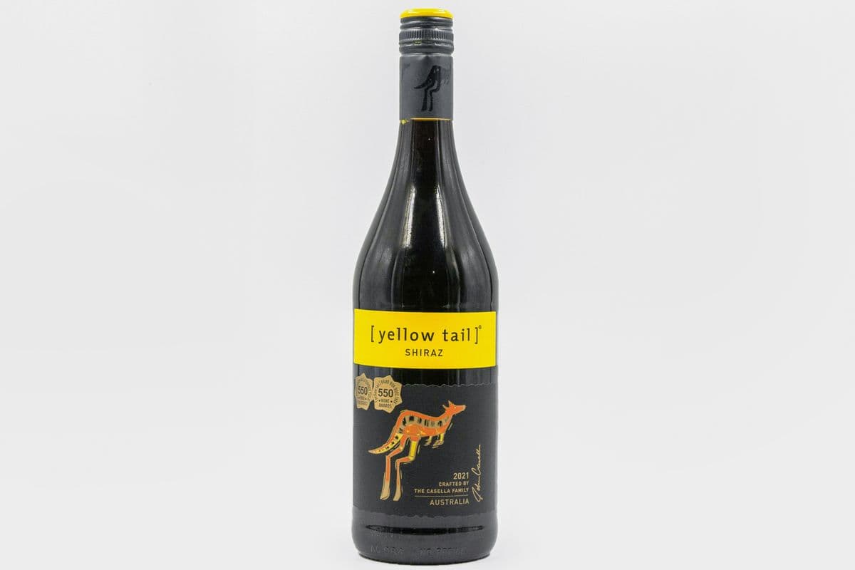 Yellowtail Shiraz (750 ml) (1 x 750ML)