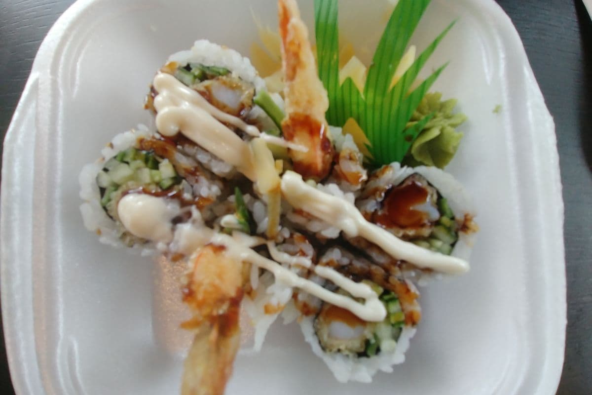 72. Shrimp Tempura Roll (6 pcs)