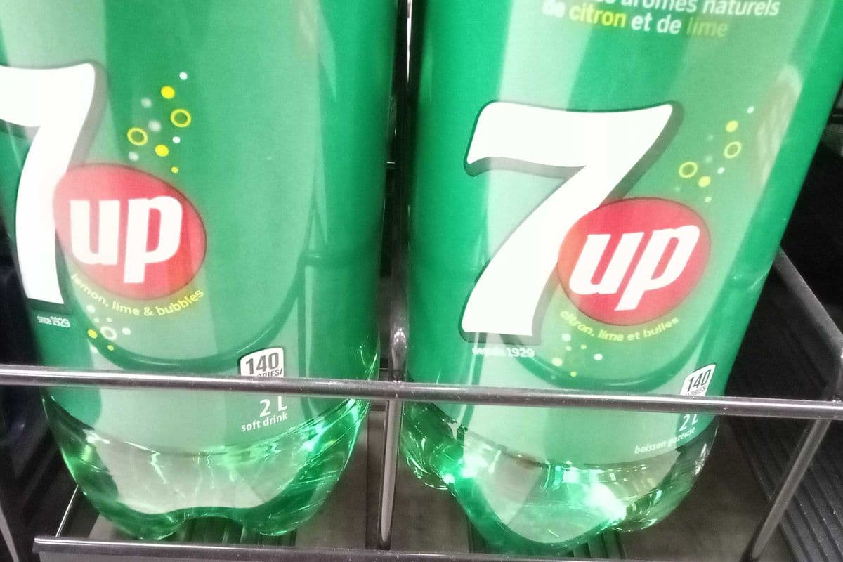 7 Up (2 L)