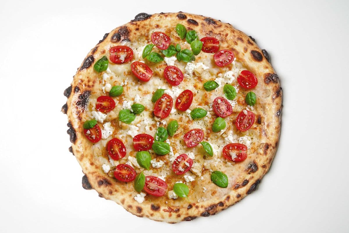 18" Bianco Pizza