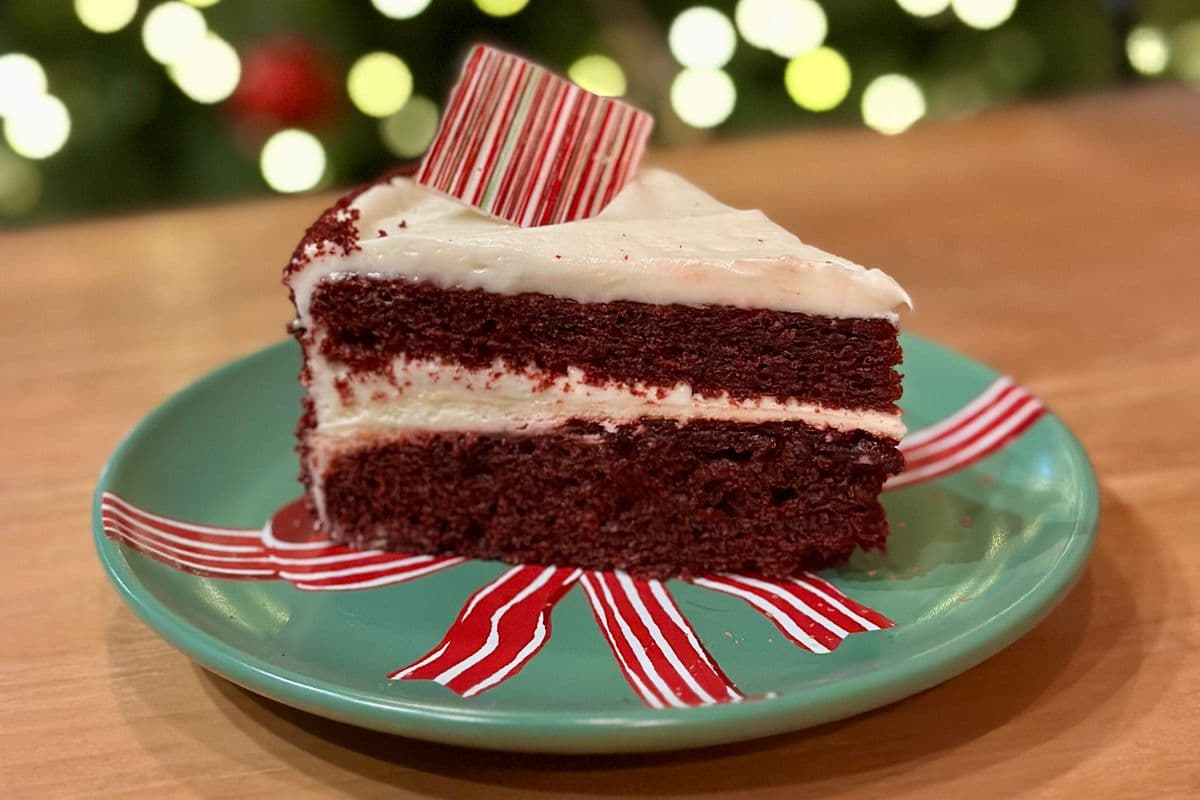 Red Velvet Cheesecake