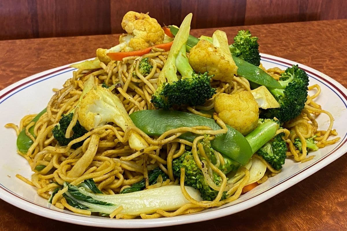 [30% OFF] Mixed Vegetables Curry Chow Mein