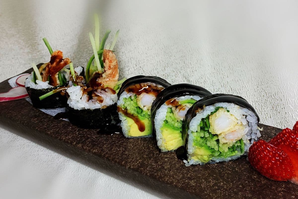 60. Shrimp Tempura Roll (5 Pcs)