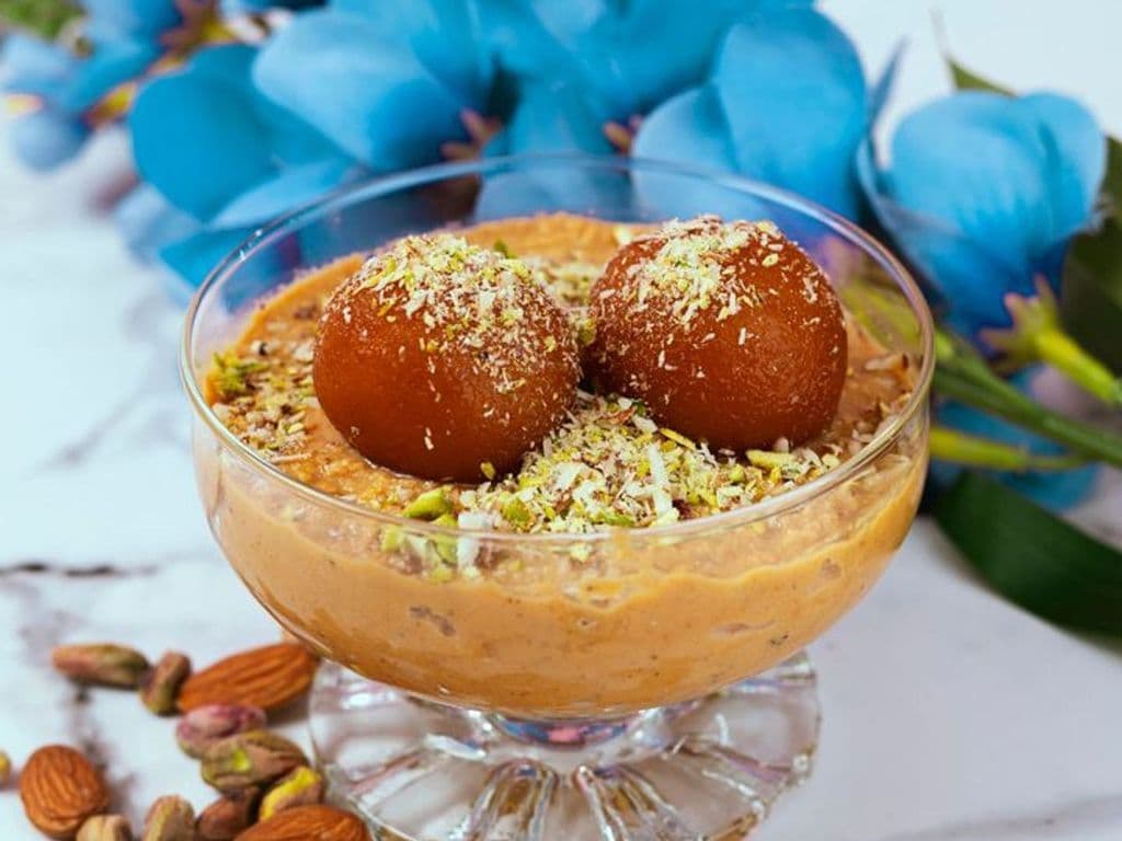 Rabadi Gulab Jamun