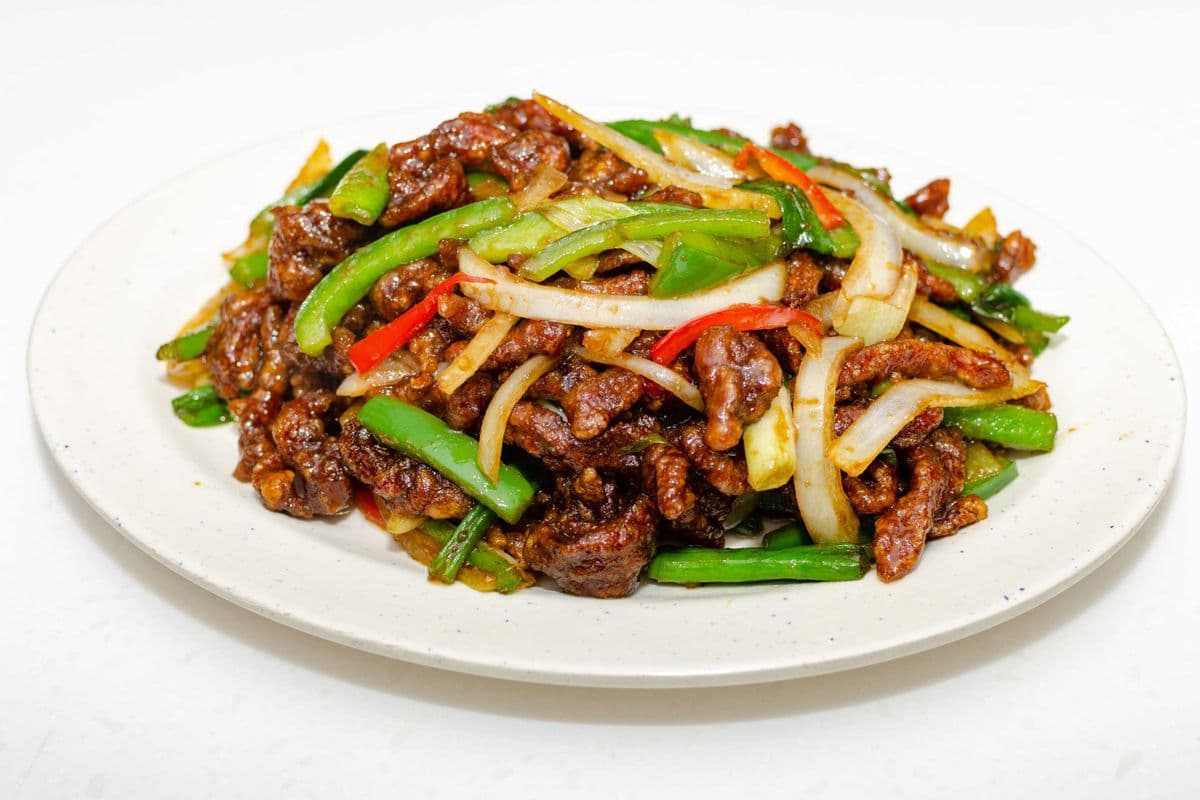 047A Deep-Fried Shredded Crispy Beef Braised in Ginger and Onion Sauce 薑蔥脆皮牛柳條