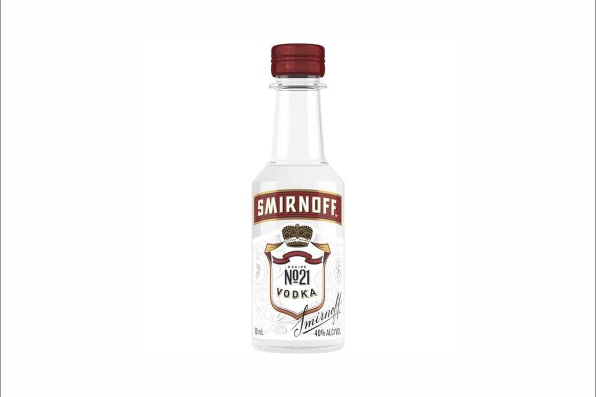 Smirnoff Vodka (50ml) (1 x 50ml)