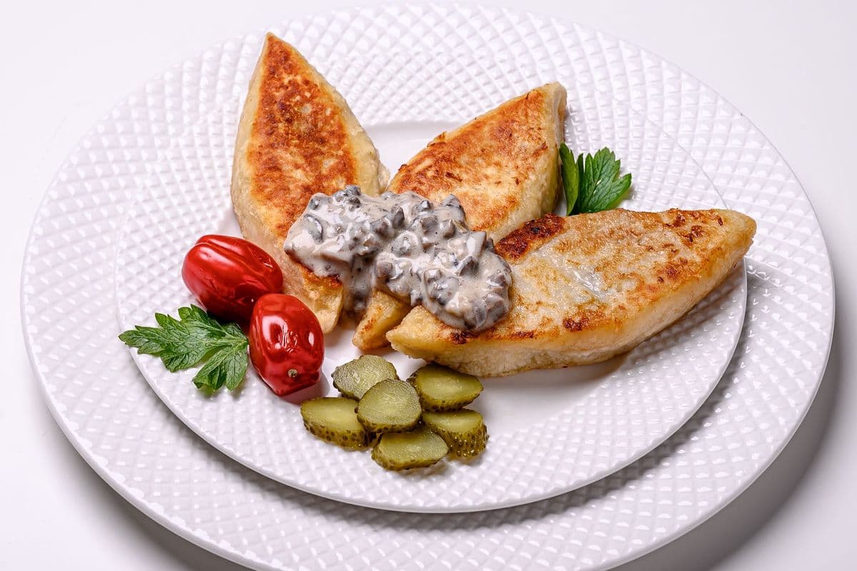 POTATO ZRAZY with BEEF (3pcs) (140 Cal)