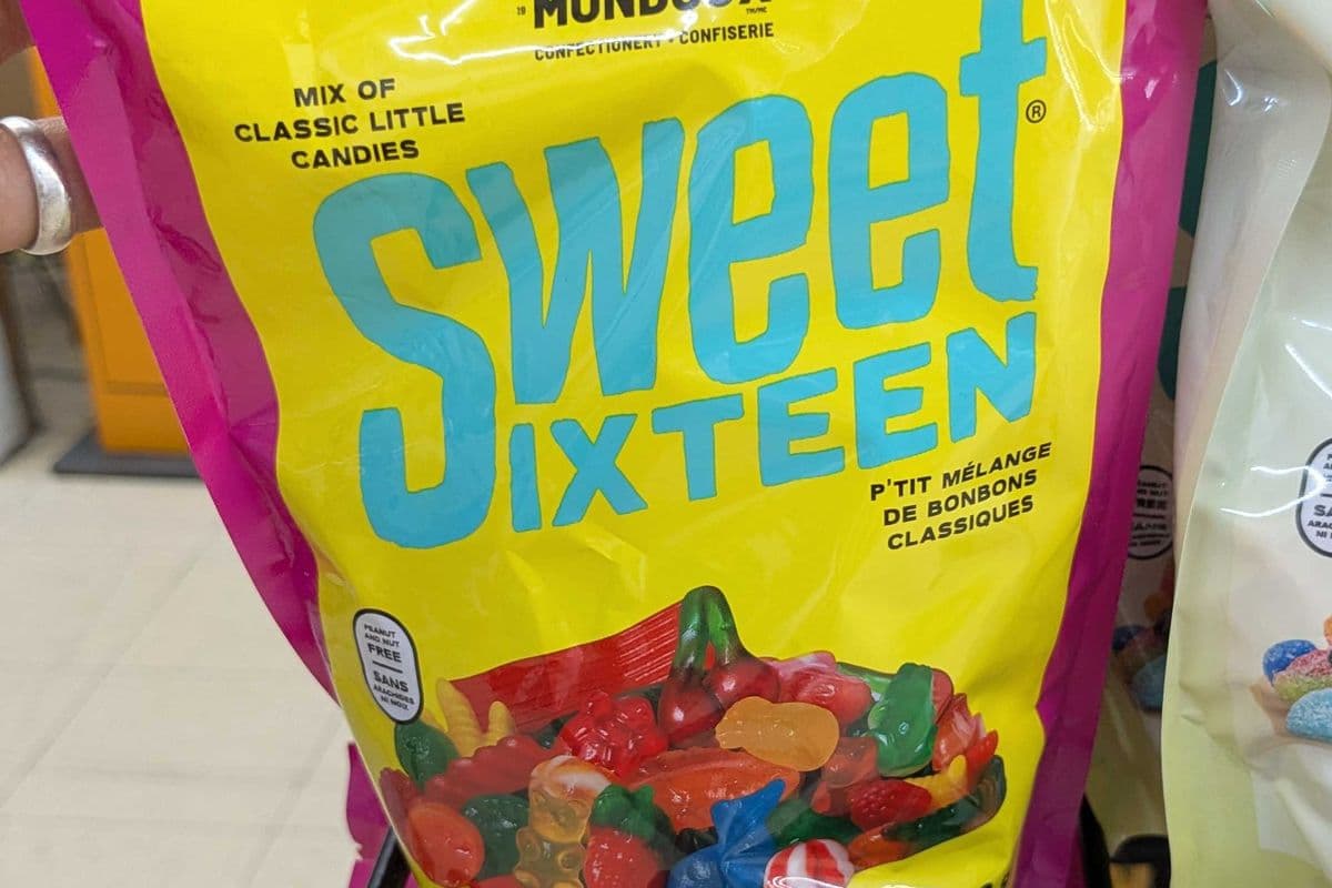 Sweet sixteen jujube and gummy (400g) (140 Cal)