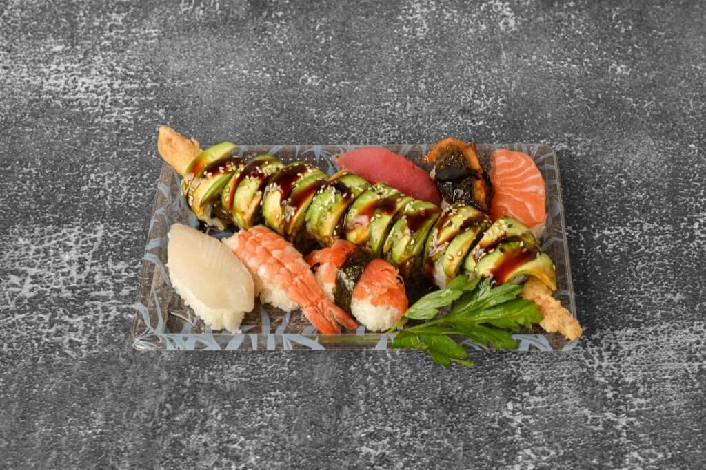 C16. Green Dragon Roll (8 pcs) and Sushi (6pcs)