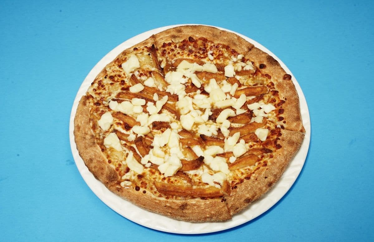 (2 for 1 ) Pizza Poutine / (2 for 1 ) Pizza Poutine