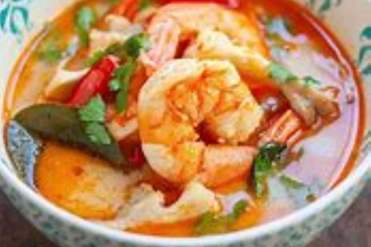 S1 - Shrimps Tom Yum | ต้มยำกุ้ง