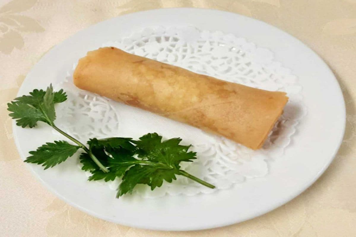 38. Deep-Fried Crispy Spring Roll (1 pc)