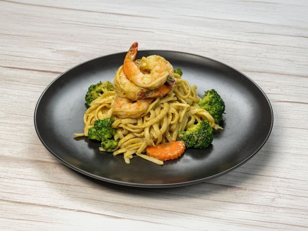 M4. Green Curry Linguine