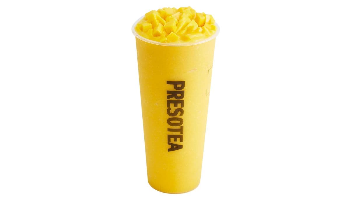 Fresh Mango Yogurt Slush / Frappé glacé au yogourt et mangue fraîche