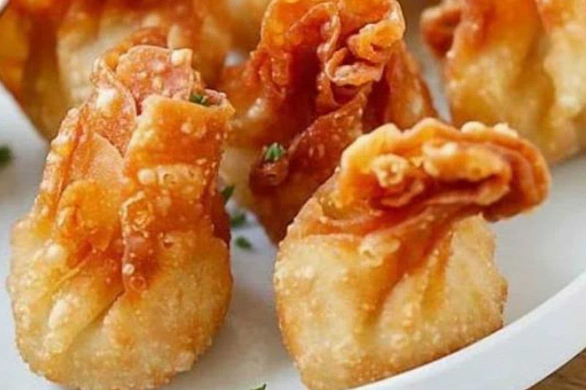 Wonton - Deep Fried (6 pcs) {Buy 1, get 1 free}