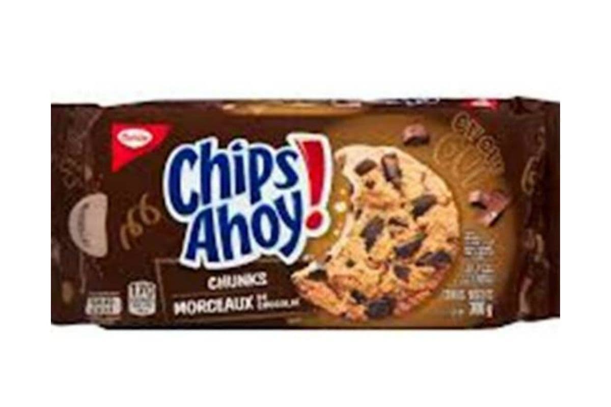 Christie Chips Ahoy Chunks Chocolate Chip Cookies (251 g)