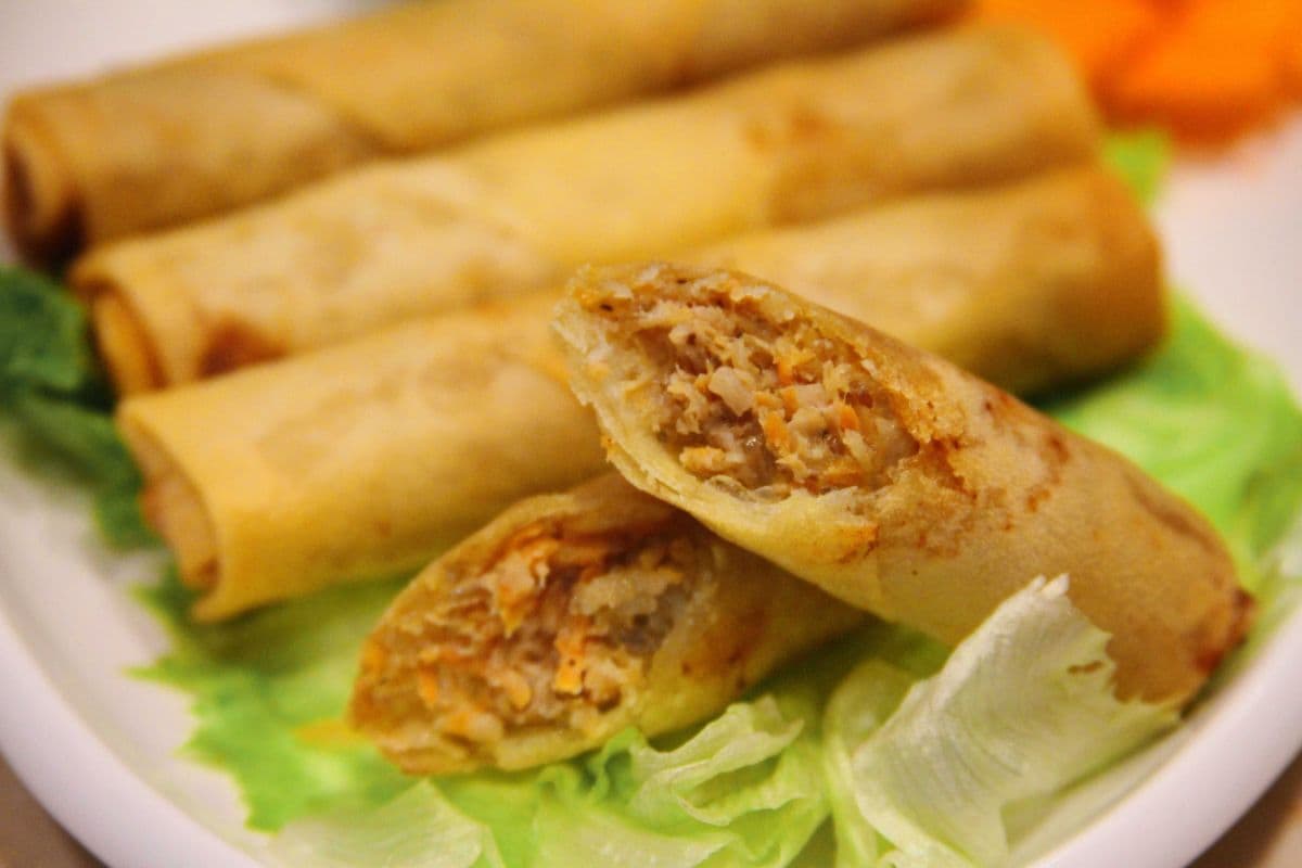 1. Spring Roll (4 pcs)